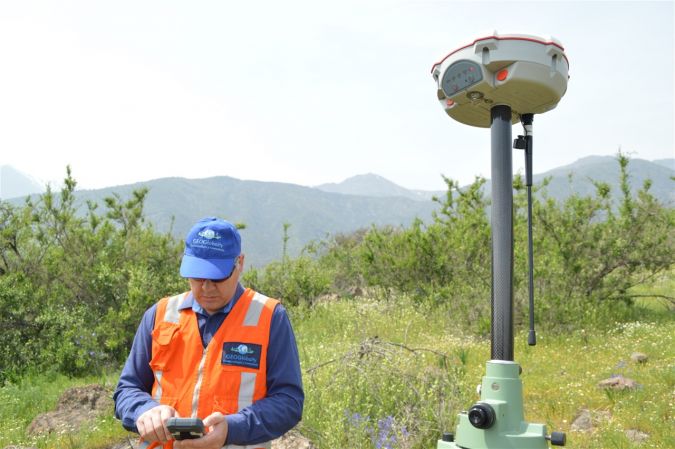 Enhancing Accuracy with Advanced GNSS Receivers